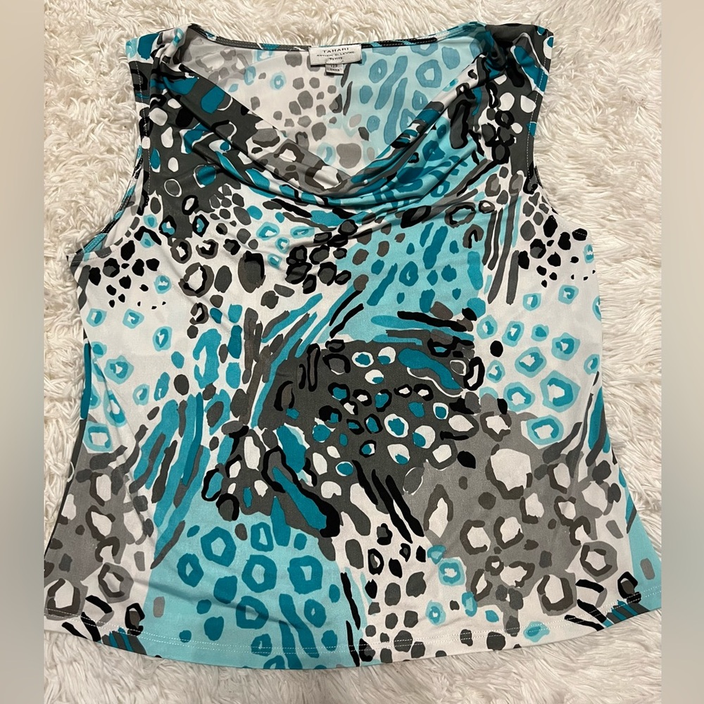 Tahari top size 12P
